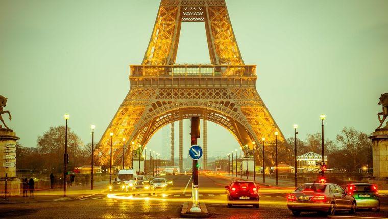 Daywise Itinerary Welcome to Paris. Day 1 Bon voyage! Today you are off on your exciting European tour with Thomas Cook, as you board your flight to Paris.