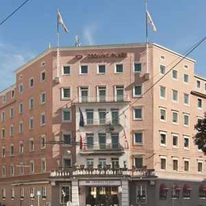 An elegant 309 room hotel, dedicated to Prince Eugene of Savoy and housed in the former State Austrian Printing House