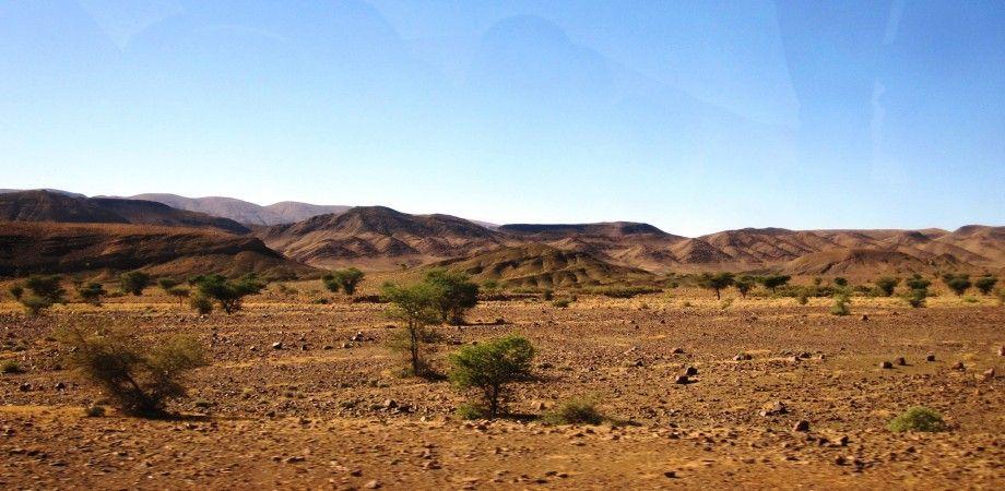 SAHARAN MINI ADVENTURE MOROCCO TREK CHALLENGING ABOUT THE CHALLENGE A challenging trek against the backdrop of the awe-inspiring Sahara Desert, this short but adventurous trip offers a bitesized