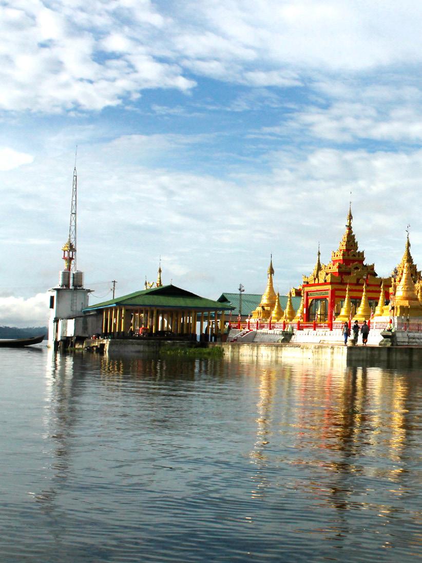 During construction of Shwe Myitza Pagoda, locals believe that a pathway from the shore appeared miraculously.
