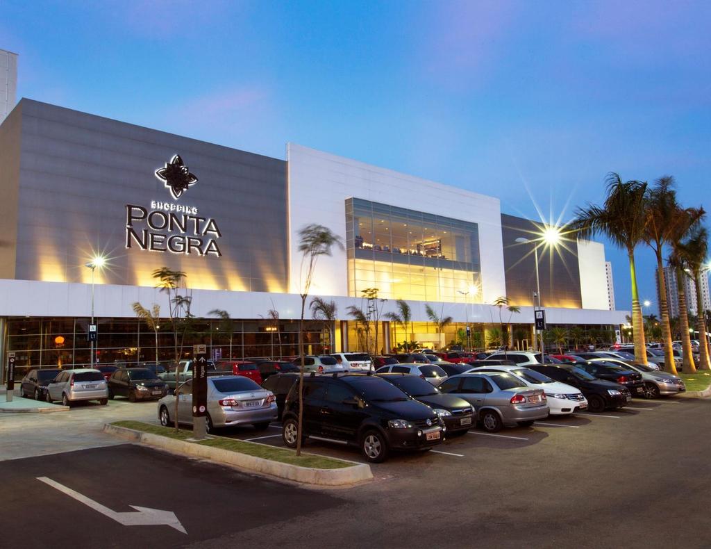 Portfolio Overview - Shopping Ponta Negra Shopping Ponta Negra is a premium mall in one of the fastest growing areas in Manaus, near tourist landmarks Foot Traffic (# consumers 000) 3,978 4,220 771 1.