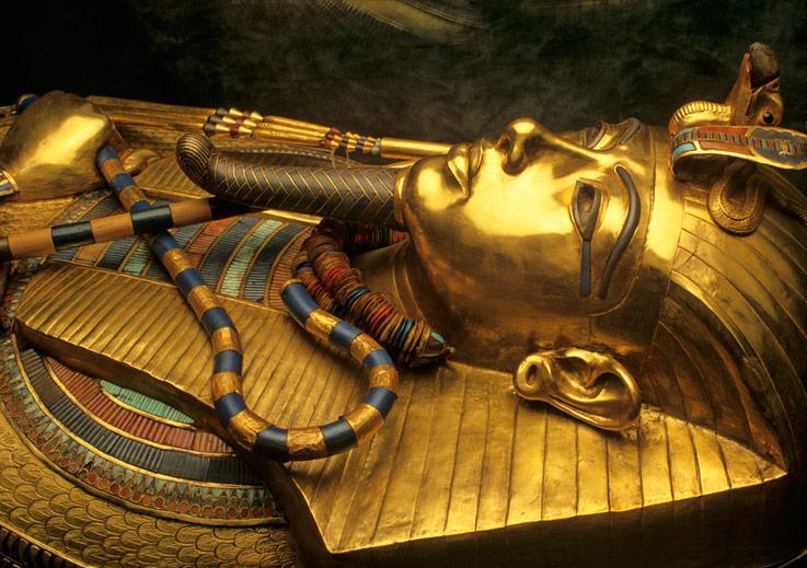 TUTANKHAMUN Tutankhamun was an Egyptian pharaoh of the 18th dynasty he ruled from 1332 BC 1323 BC during the New Kingdom.