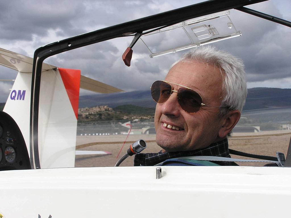 Jaroslav Vach was a member of the Czech National Gliding Team in 80 s, later he worked in Flying Sport Centre and the Czech Aero Club like professional instructor and national coach of the Czech