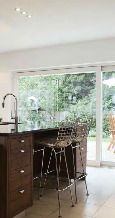 DESIGN OPTIONS CONFIGURATIONS Whether a renovation or new construction, a custom configuration or basic application, the Endura patio door is available in a configuration to suit your needs.