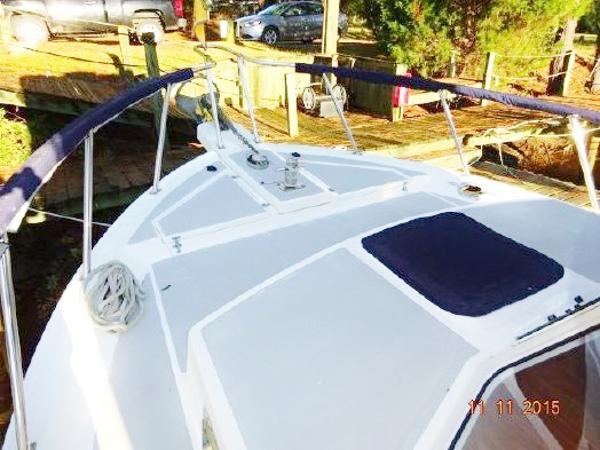 36' Monk foredeck