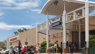 RETAIL COMMERCIAL PORTFOLIO Stockland Gladstone Stockland Wendouree Stockland Jesmond Gladstone is located on the Dawson Highway and is the only major shopping centre in the region.