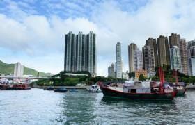 to Hong Kong Detailed Itinerary: Hotel pickup and coach transfer to Hung Hom railway station by a coach with English speaking tour guide, take First class train ticket Hong Kong to Shenzhen.