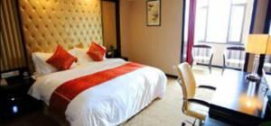 The accommodation is well located out of the city and close to the Nanjing Bridge.