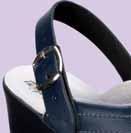 BACOU TPT EASY S2 SRC 35-42 Loafer in navy full grain leather. Quick and easy to slip on. Ideal for damp environments.
