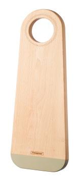 CHOP BOARDS The wood selection combines a flash of colour with quality beech wood.