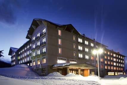 life Top ranked hotel in Madarao 3 mins walk to ski