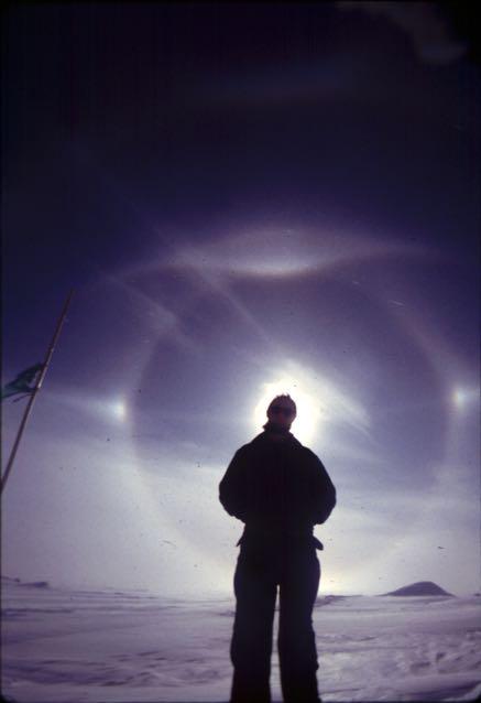 Sun Dogs and Halos Ice crystals floating in the air can reflect and refract sunlight (like a rainbow).