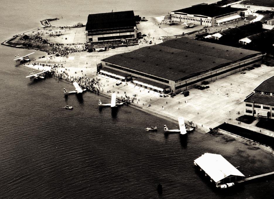 CHAPTER 4 429 Squadron P2Ys at FAB Pearl Harbor after their non-stop flight from San Francisco, January 1934. this occasion VP-8S was the only other squadron taking part in the training.