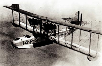 442 DICTIONARY OF AMERICAN NAVAL AVIATION SQUADRONS Volume 2 A squadron F-5L in flight, circa 1924. A squadron T2D-1 in flight.