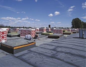 Roofrock C RAvNe StReHe Ustreza vsem standardnim zahtevam za izoliranje ravnih streh. Plošče Roofrock se proizvajajo v debelini od 50 mm do 160 mm.