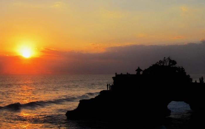 Day 3:- Morning is free for leisure. Sunset Tanah Lot Tour in the evening. (B & D) Today after breakfast, morning is free for leisure.