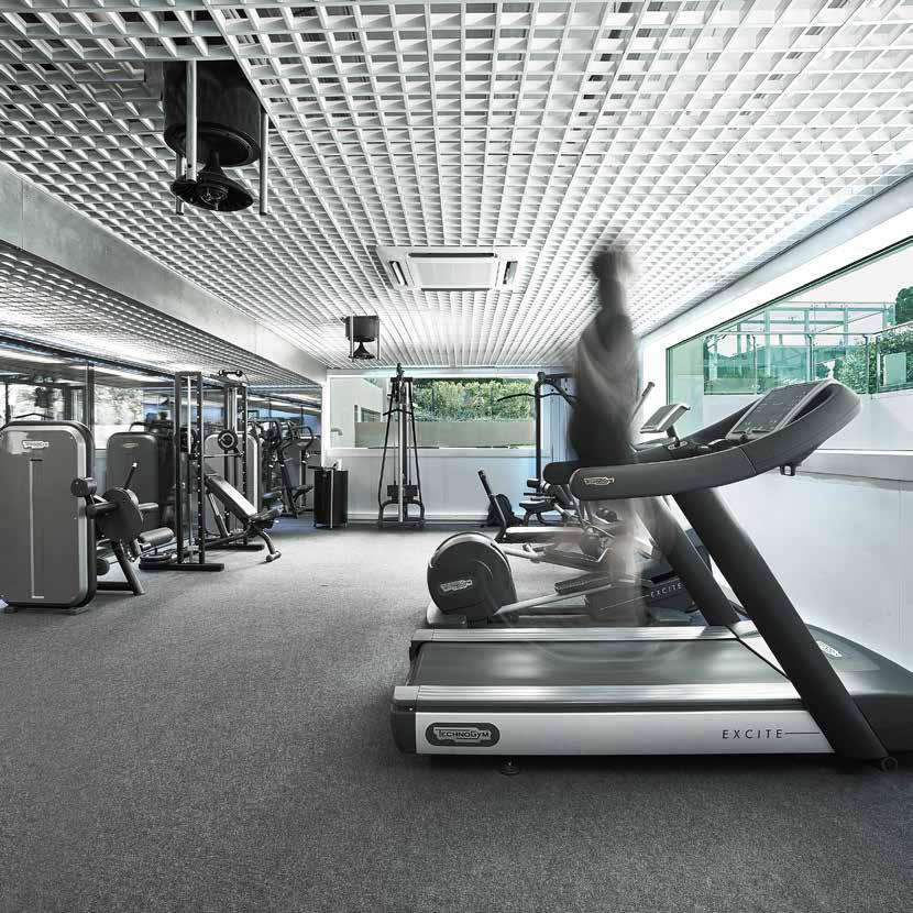 REVITALIZE YOURSELF KØØL SIDE Our 65 square meter fitness room is