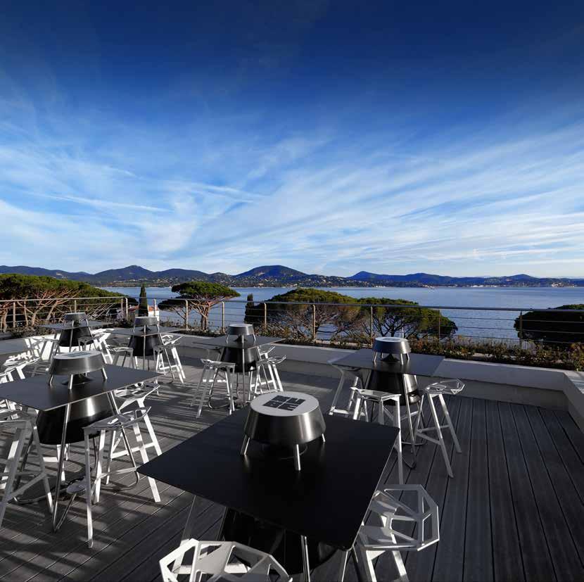 A WORLD OF POSSIBILITIES KØØL & KLUB SIDES The hotel is located just 5 minutes away from the port of Saint Tropez and provides convenient access to the main points of interest in the area.