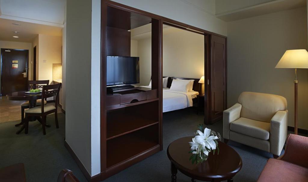Amenities: Air Conditioning In-room Wi-Fi Access Cable TV Telephone with IDD call