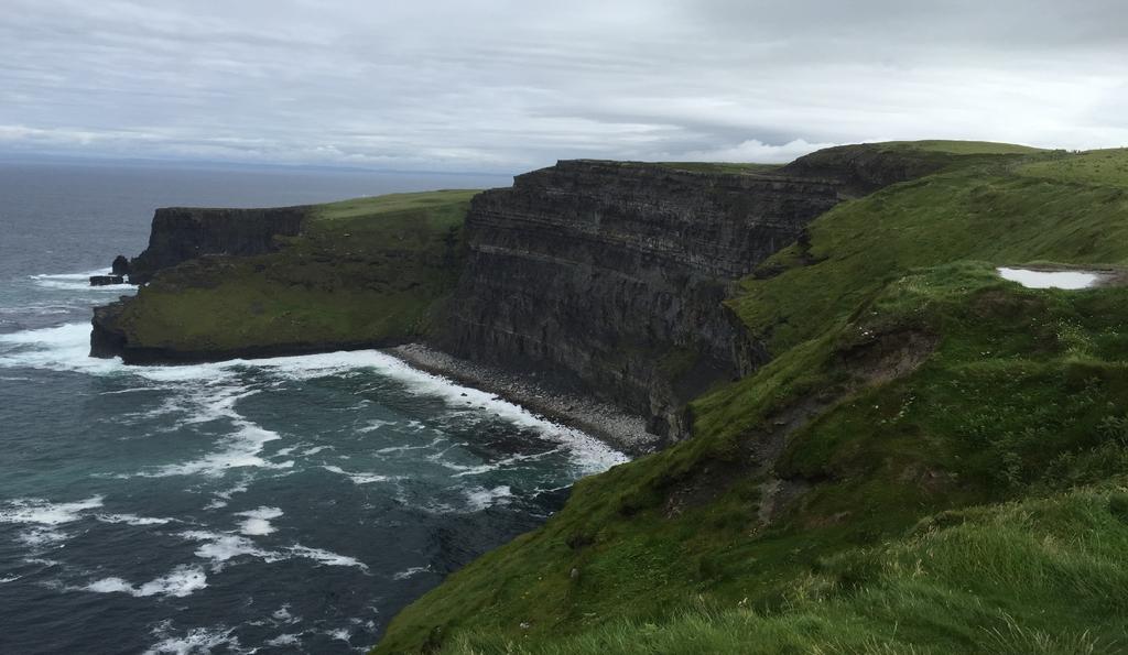 Day 8, Saturday, June 30, 2018: Cliffs of Moher & The Burren You are in for a special treat this morning as we depart Bunratty and travel northwards to visit the majestic Cliffs of Moher in County