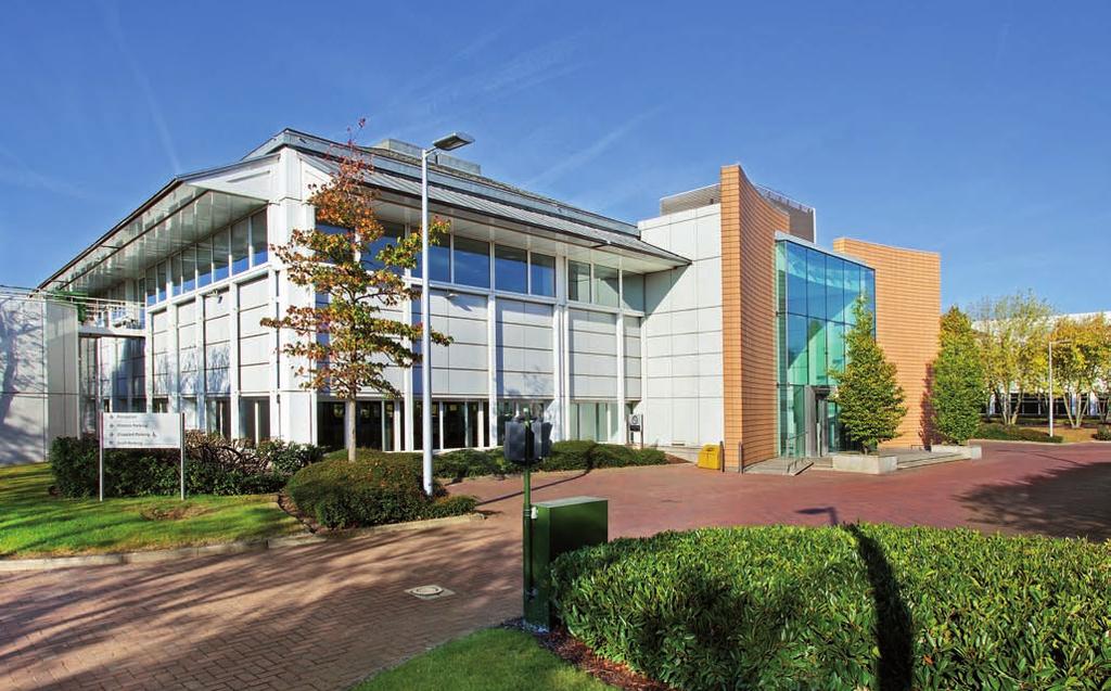 2 longwalk Stockley Park, Heathrow UB11 1BA 2 Longwalk offers businesses bright, spacious, flexible and open plan Grade A space accessed through an impressive double-height reception.