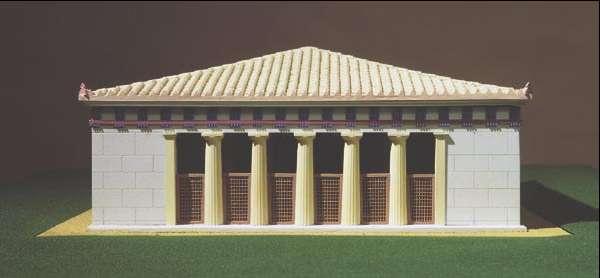 Në Argos Bouleuterioni i ndërtuar rreth 450 p.e.s. ka plan kuadratik dhe ndodhet në anën perëndimore të Agorasë, nga e cila orienton fasadën e tij lindore me një rresht kollonash që përcaktonin hyrjet.