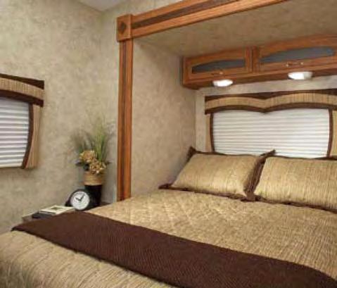 2010 HomEsTEad FIFTH WHEELs and TravEL TraILErs by starcraft Stay awhile.
