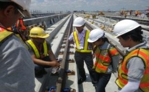 Take on challenge of overseas projects Hired local personnel and prepared maintenance and training plans for Purple Line urban mass transit railway system in Bangkok, Thailand Began transferring