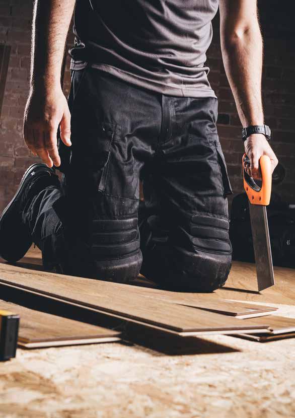 Designed specifically for floor layers these durable, ergonomically designed work trousers combine longer length Cordura fabric knee pad