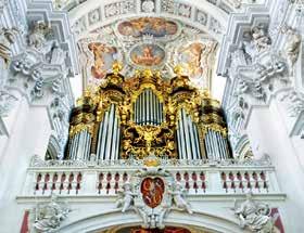 Prague Friday and Saturday, September 7 and 8 On the guided walking tour, explore the diverse cultural legacy of Prague, celebrated for its splendid combination of Gothic, Renaissance and Baroque