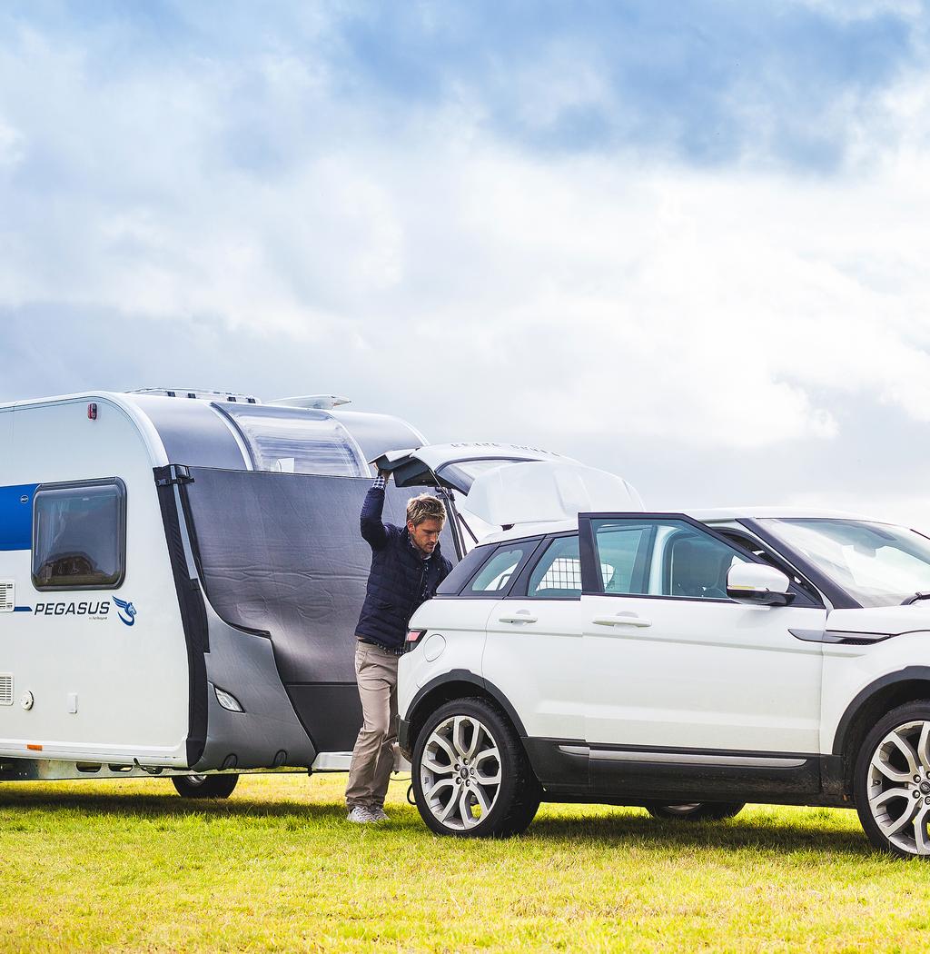 FEATURES & BENEFITS: WHAT MAKES THE DIFFERENCE The tailored Tow Pro Elite comes complete with clear PVC windows to allow the caravans own lights to be visible when towing at night.