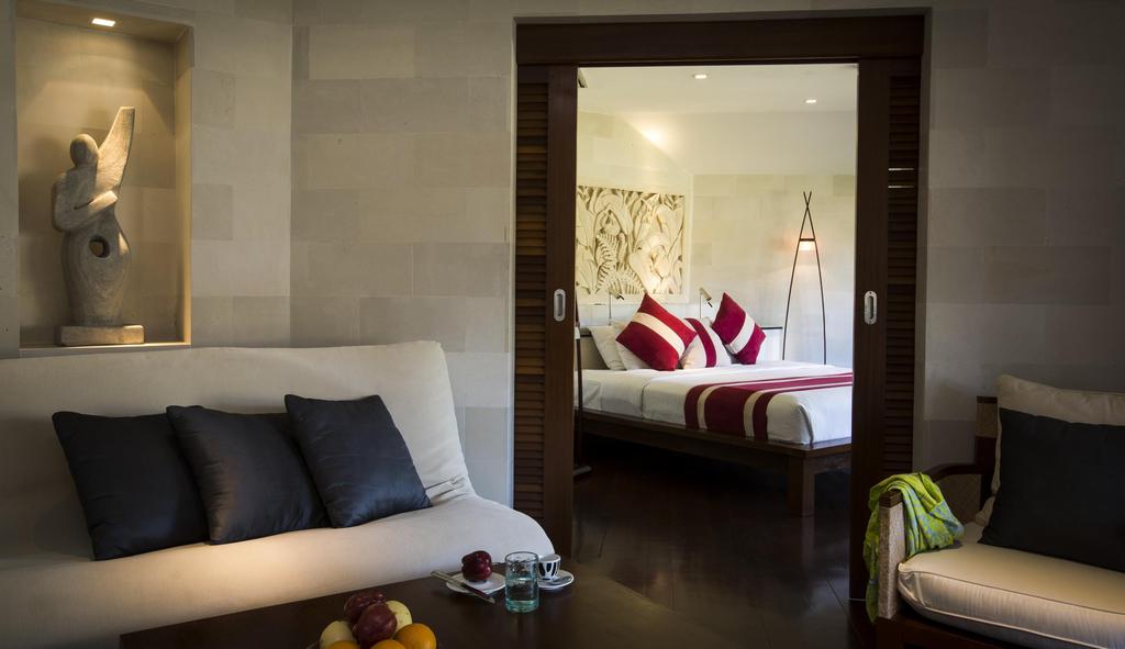 Designed in the Balinese style, your Suite offers the zen beauty of
