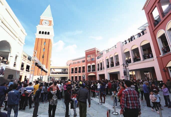 TIMES OUTLET SHUANGLIU CHENGDU The 63,000-square-metre Chengdu Times Outlet remains one of the most visited outlet mall destinations in all of China.