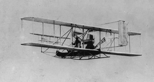 1909 Wilbur Wright makes first