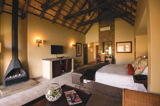 Nestled at the foothills of the Zwartkops Mountains in the Cradle of Humankind, Kloofzicht Lodge & Spa is a comfortable forty minute drive from both Sandton and Pretoria.