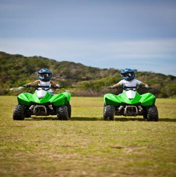 Operates: Tuesday, Friday & Sundays (Daily in school holidays) Cost: From $32 QUAD BIKE & ATV SCENIC TOURS Join us on an exciting adventure through Hamilton Island s bush land trails as you explore