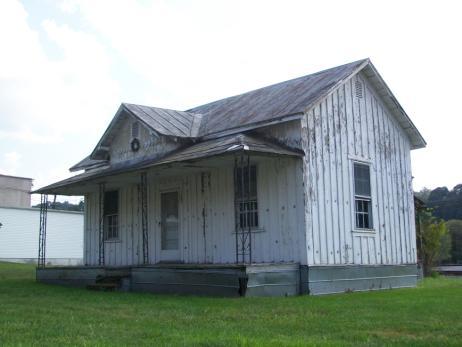 Section House should be developed into an interpretive center for both coal and rail.