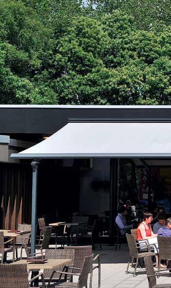 B-127 PERGOLA The stand-alone solution AWNING WITH SELF-SUPPORTING STRUCTURE The B-127 Pergola is a complete pergola system with front support poles and wall fixation.