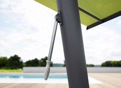 With the easy to use lever in the flex variant, you can simply rotate the awning parasol up to 335 degrees, so you can have the shade wherever you want it.