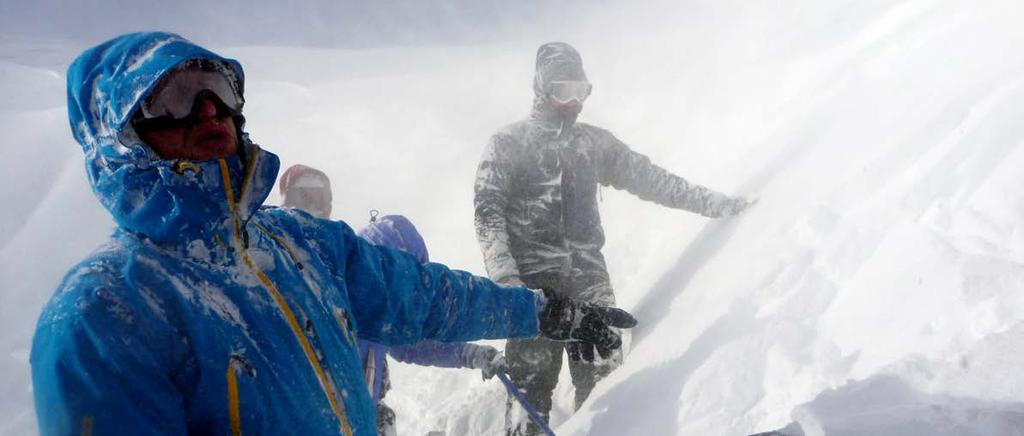 MOUNTAIN TRAINING 3 SNOW & AVALANCHES SYLLABUS Candidates should be able to continually evaluate the terrain, snowpack, weather conditions and human factors, at the three important phases within