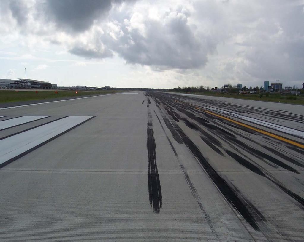 Pavement Initiatives and Testing PACER (Pavement Surface Evaluation & Rating) system. AC150/5320-17. Airport pavement management system.