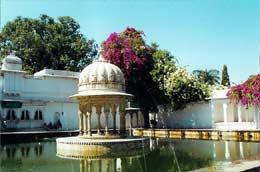Saheliyon Ki Bari (Royal Maids Garden) A beautiful garden with gushing fountains, dappled walking lanes and flower beds