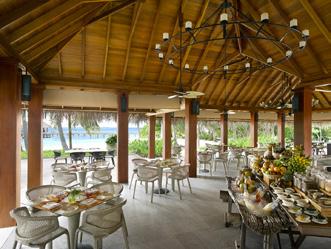 Return here for exciting themed buffet dinners or relish our delectable a la carte offerings in an unmatched Maldivian setting.
