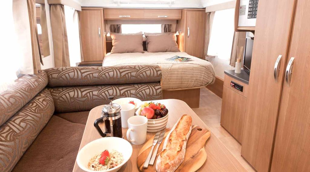 JAYCO DISCOVERY LIVING THE DREAM The Jayco Discovery represents all the ideals of a family holiday: simple to get on the road, simple to set up designed purely to maximise your leisure pleasure.