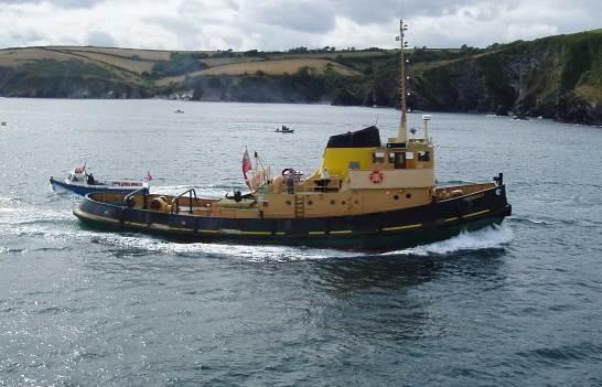 HISTORY OF THE TUG TREGEAGLE Previous names:- Flying Demon, Forth Built:- J.