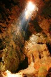 Items 15-16 Sai Cave is located 9 kilometers from the park office. It is a marvelous cave where you can see stalactites and stalagmites splendidly in the shining light.