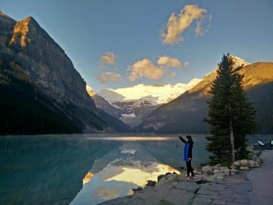 Tour Highlights Experience the luxurious rail journey of a lifetime, The Rocky Mountaineer Enjoy at stay at the highly sought after Fairmont Chateau Lake Louise, with the best views of the
