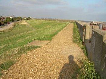 Thames Estuary Path Section 34 Canvey Heights South Essex Condition of the waterfront In this section the Thames waterfront has a seaside feel especially along the central area.