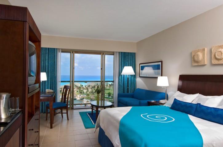 ROOM CATEGORIES IBEROSTAR CANCUN OCEAN VIEW Each of our exquisitely decorated ocean view guestrooms features a step out ( French) balcony with a stunning view of the