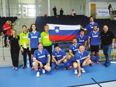 Igrati ob zvokih slovenske himne in ob državni zastavi je želja vsakega mladega športnika, pa tudi bolnika s sladkorno boleznijo. Sodelovalo je več kot 200 športnikov, med njimi tudi 13 Slovencev.